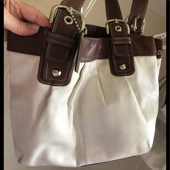 Coach Handbags - Authentic Coach Soho M1020-F15045 Brown Off White Leather Shoulder bag